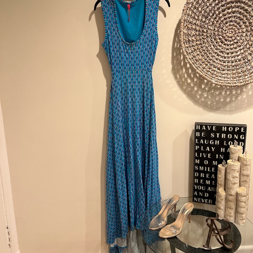 Tracy Reese Blue patterned hi low maxi dress, open back, Medium
